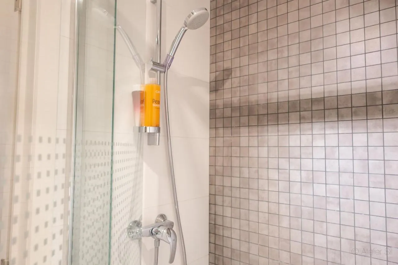 Apartment Oneluxstay Antwerp City Centre