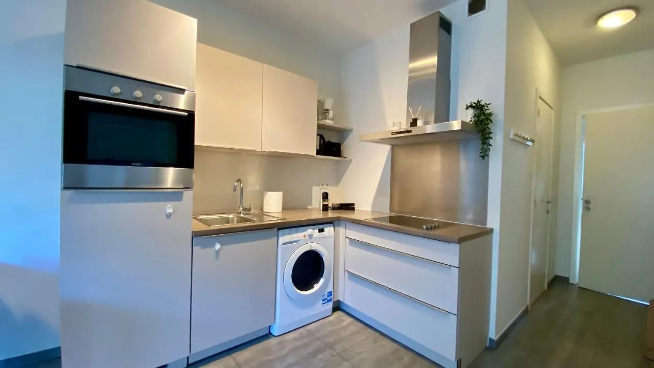 Oneluxstay Antwerp City Centre Apartment